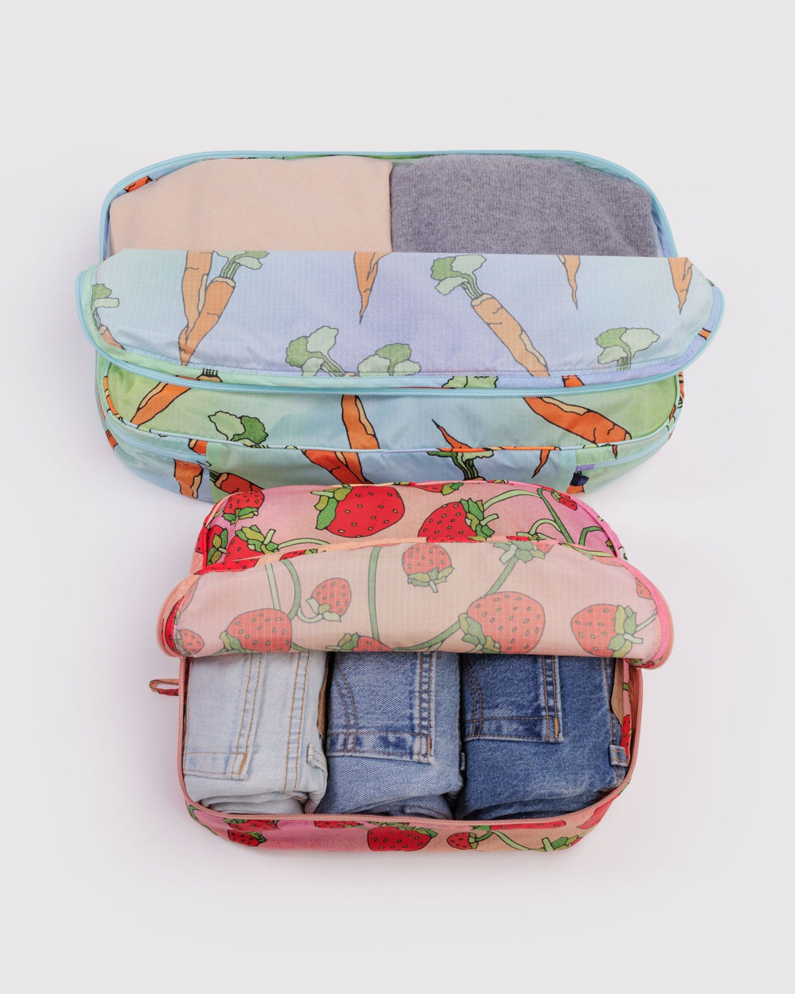 Large Packing Cube Set - Carrots & Berries - Pocket Packing Set